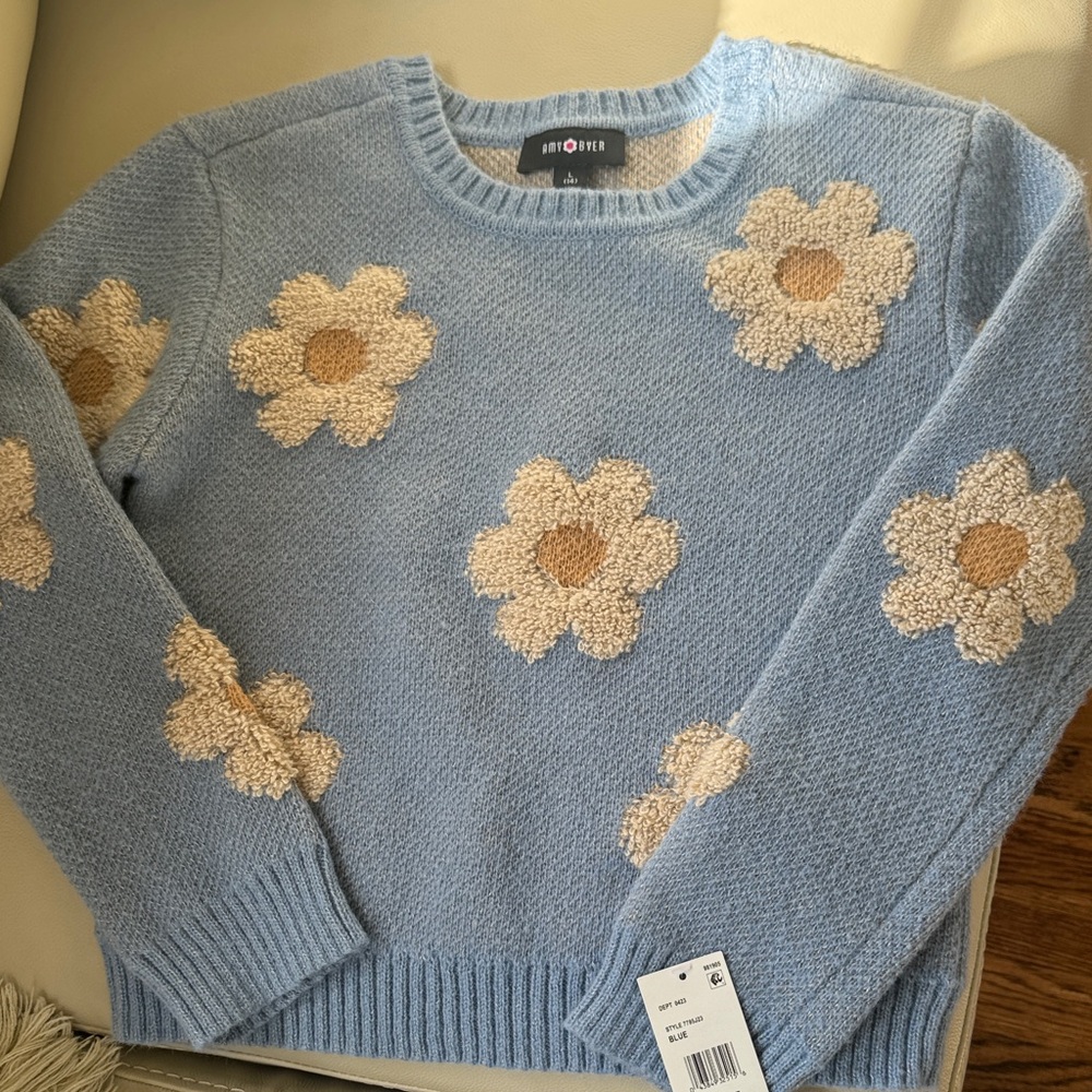 Amy Byer Blue and khaki Floral Sweater